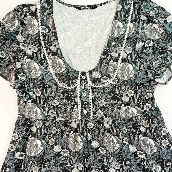 Disturbia | Nightbloom Collared Mini Dress | Sz 12 - Picture 4 of 5